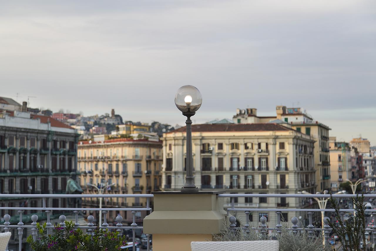 The Five Rooms Napoli Extérieur photo