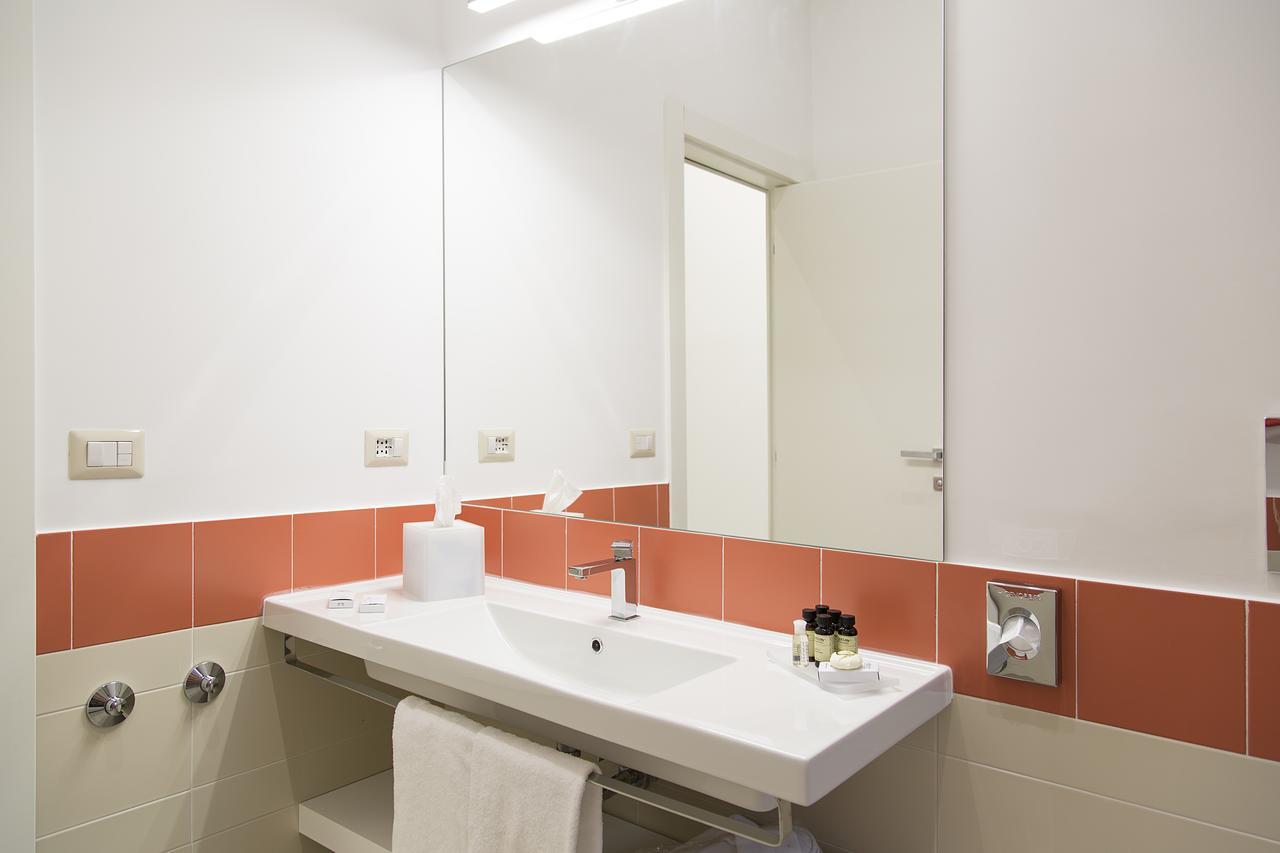The Five Rooms Napoli Extérieur photo